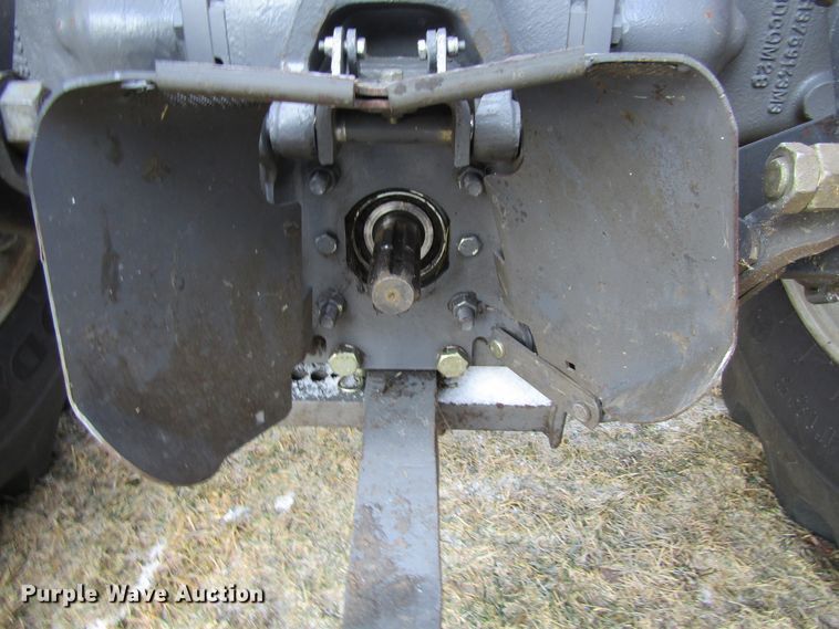 image for item GC9832 2012 Massey-Ferguson 2635  MFWD tractor