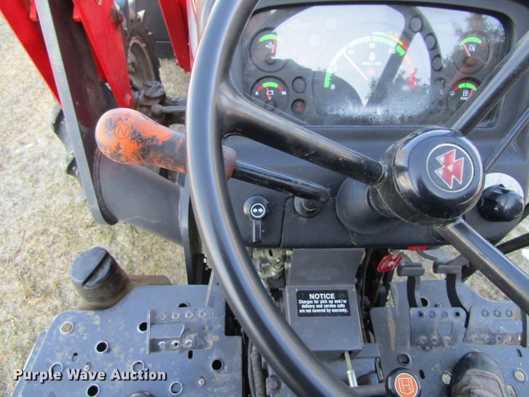 image for item GC9832 2012 Massey-Ferguson 2635  MFWD tractor