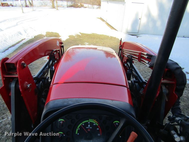 image for item GC9832 2012 Massey-Ferguson 2635  MFWD tractor