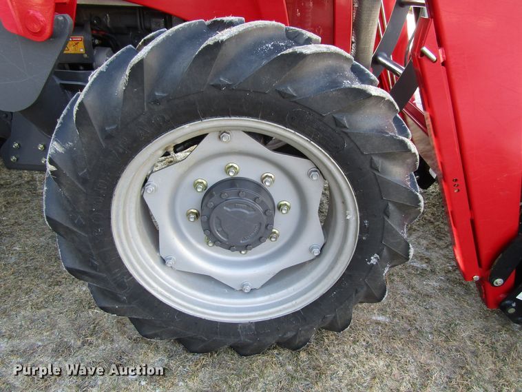 image for item GC9832 2012 Massey-Ferguson 2635  MFWD tractor