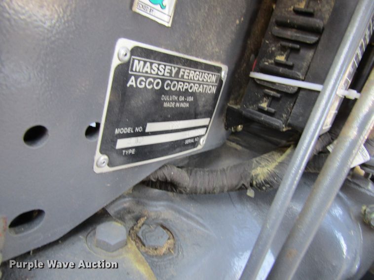 image for item GC9832 2012 Massey-Ferguson 2635  MFWD tractor