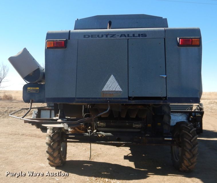 image for item HI9032 1988 Gleaner R50  combine