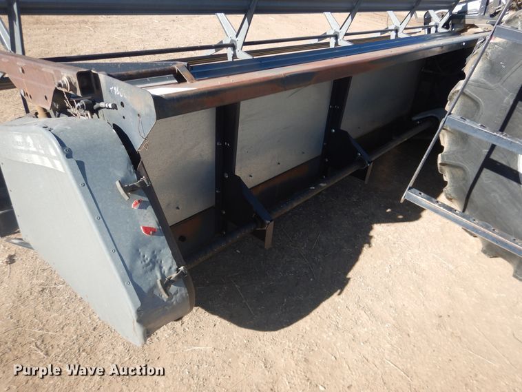image for item HI9032 1988 Gleaner R50  combine
