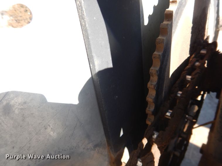 image for item HI9032 1988 Gleaner R50  combine