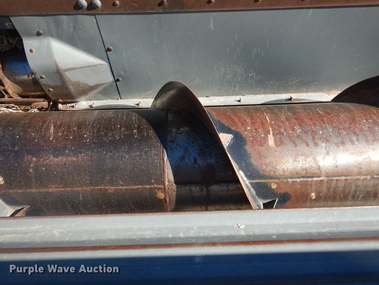 image for item HI9032 1988 Gleaner R50  combine