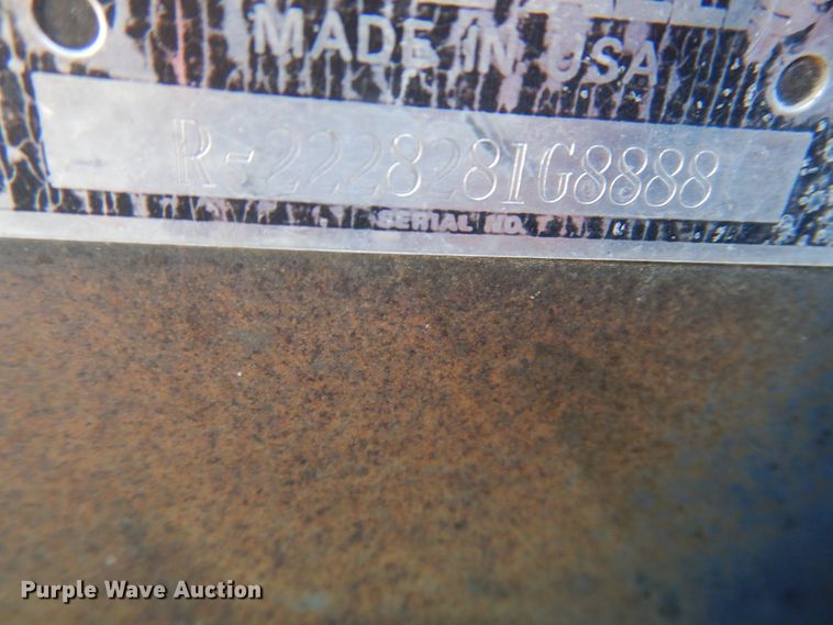 image for item HI9032 1988 Gleaner R50  combine