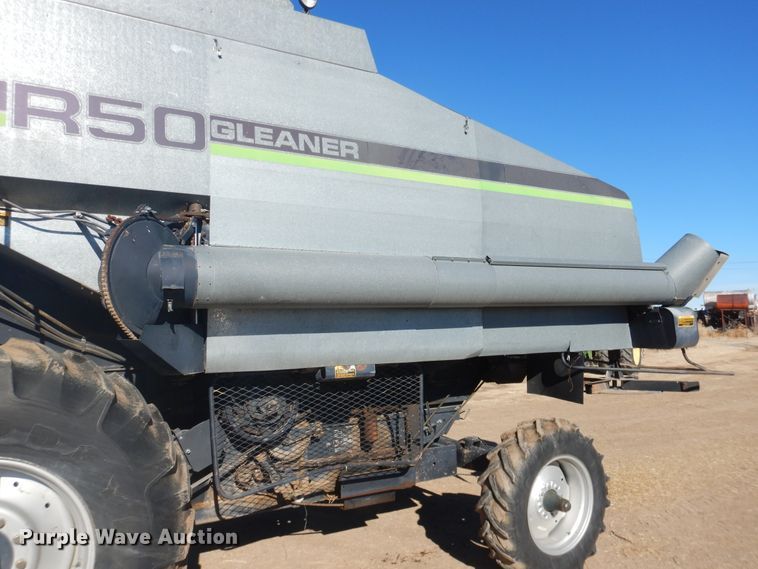 image for item HI9032 1988 Gleaner R50  combine