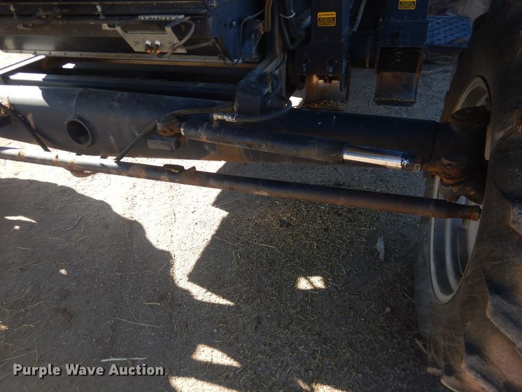 image for item HI9032 1988 Gleaner R50  combine