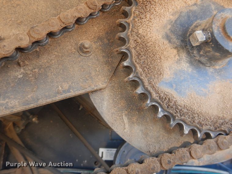 image for item HI9032 1988 Gleaner R50  combine