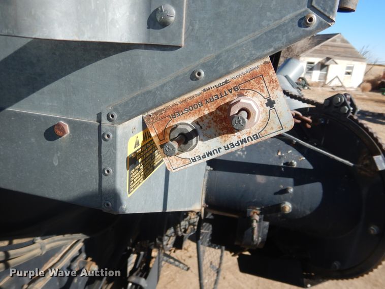 image for item HI9032 1988 Gleaner R50  combine