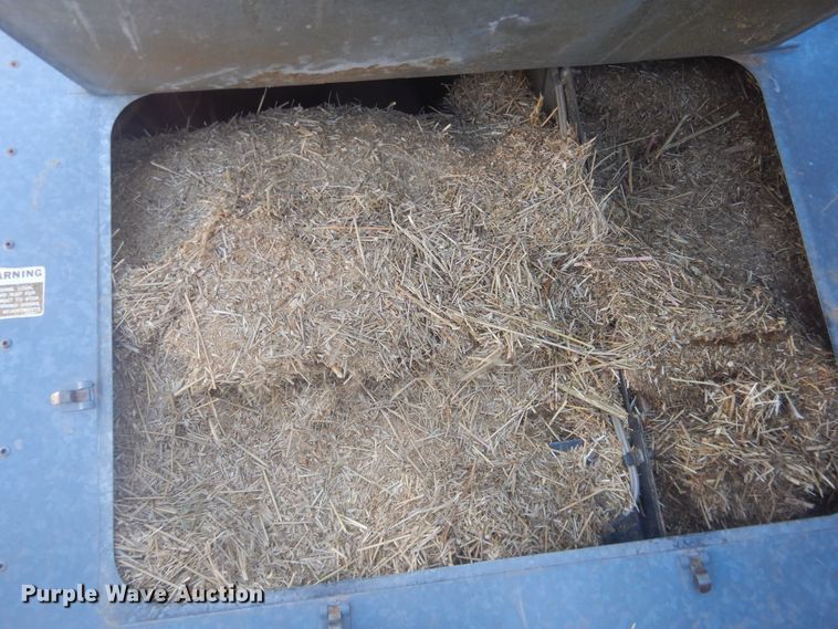 image for item HI9032 1988 Gleaner R50  combine