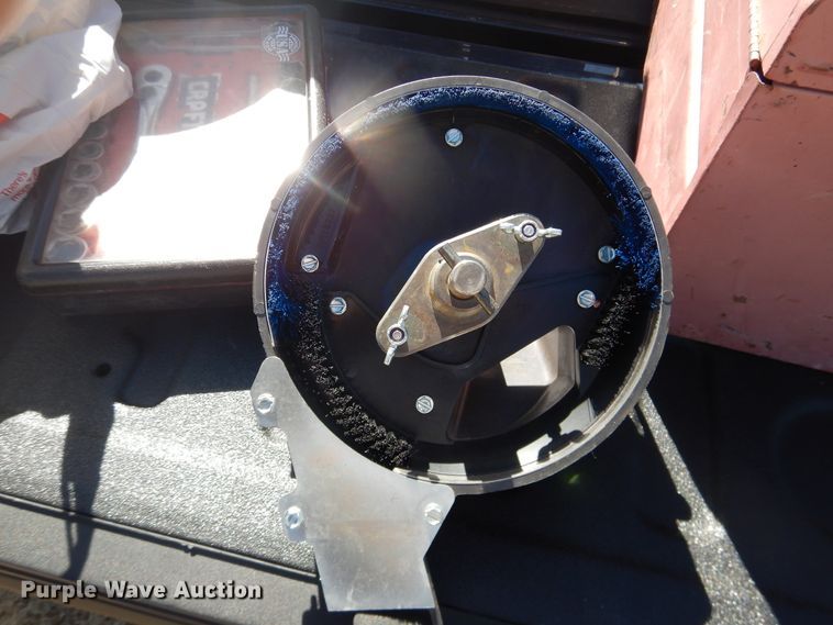 image for item HI9040 John Deere 7000  planter