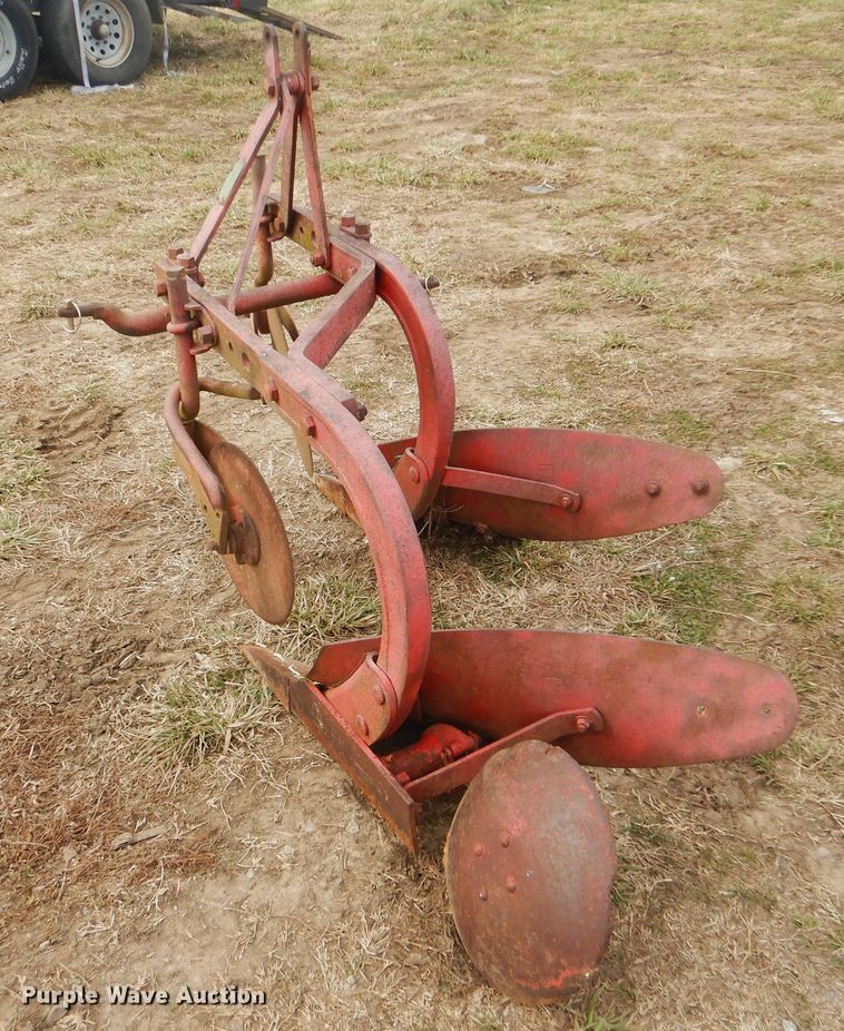 image for item HW9808 Ferguson 14-AO-28  two bottom plow