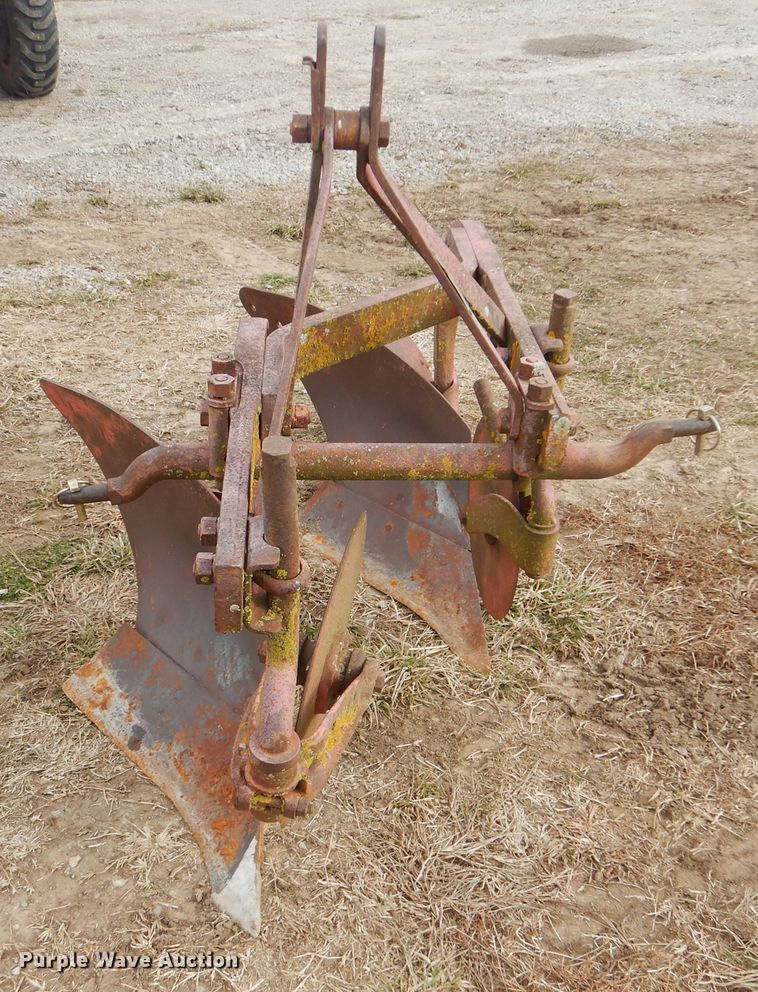 image for item HW9808 Ferguson 14-AO-28  two bottom plow