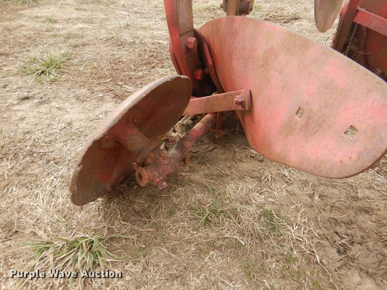 image for item HW9808 Ferguson 14-AO-28  two bottom plow