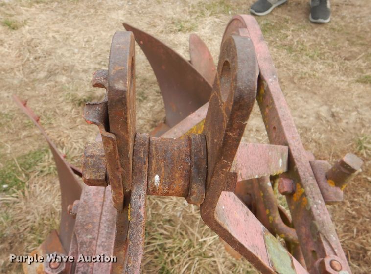 image for item HW9808 Ferguson 14-AO-28  two bottom plow