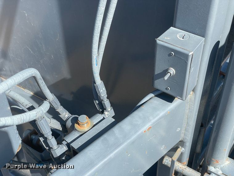 image for item HX9821 Rawhide Standard Processor Plus 1 corral system