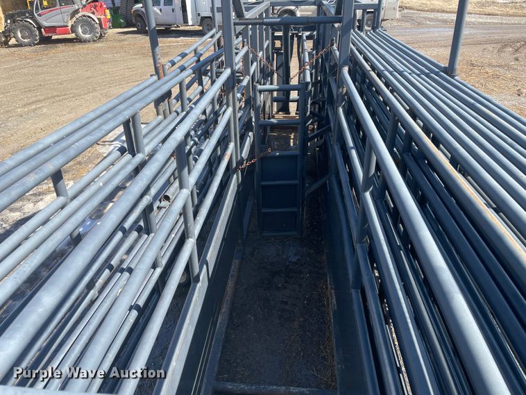 image for item HX9821 Rawhide Standard Processor Plus 1 corral system