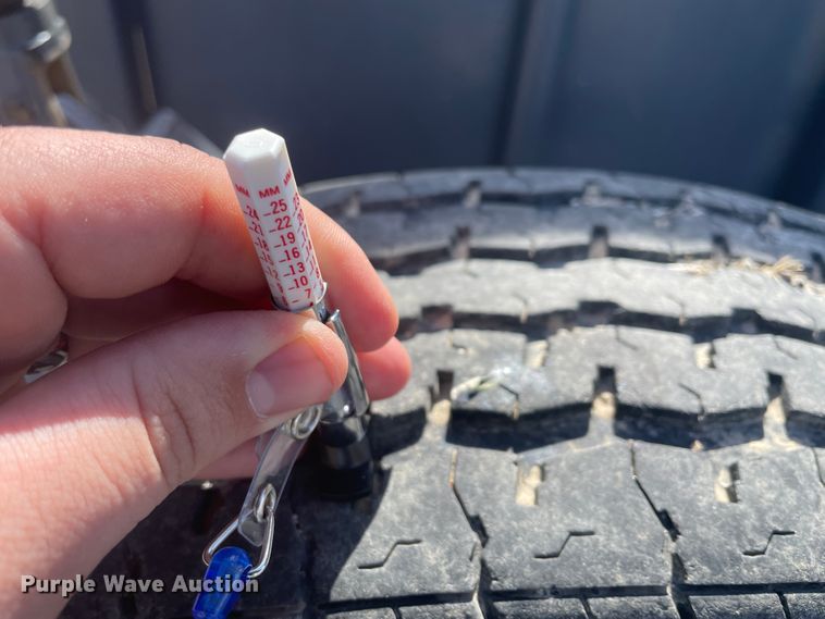 image for item HX9821 Rawhide Standard Processor Plus 1 corral system