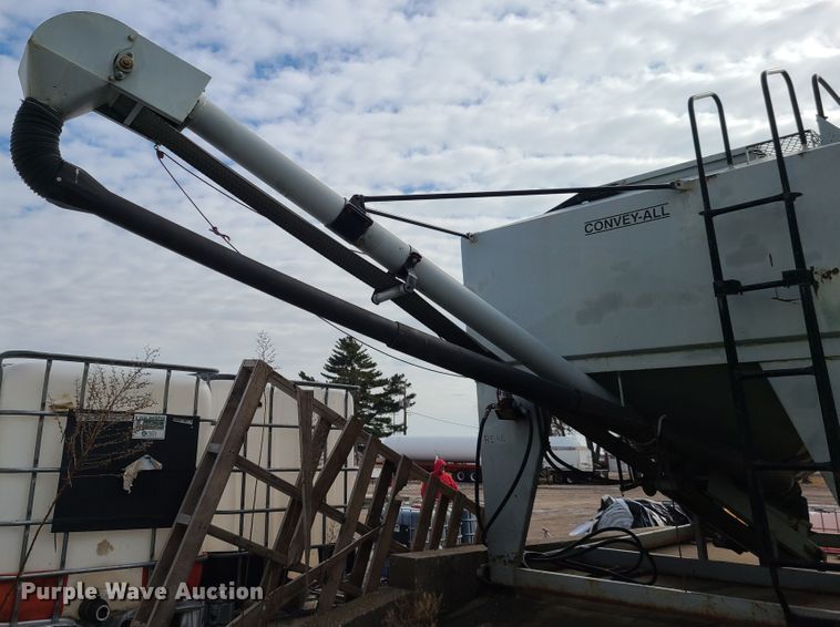 image for item IA9292 Convey All BT-240 seed tender