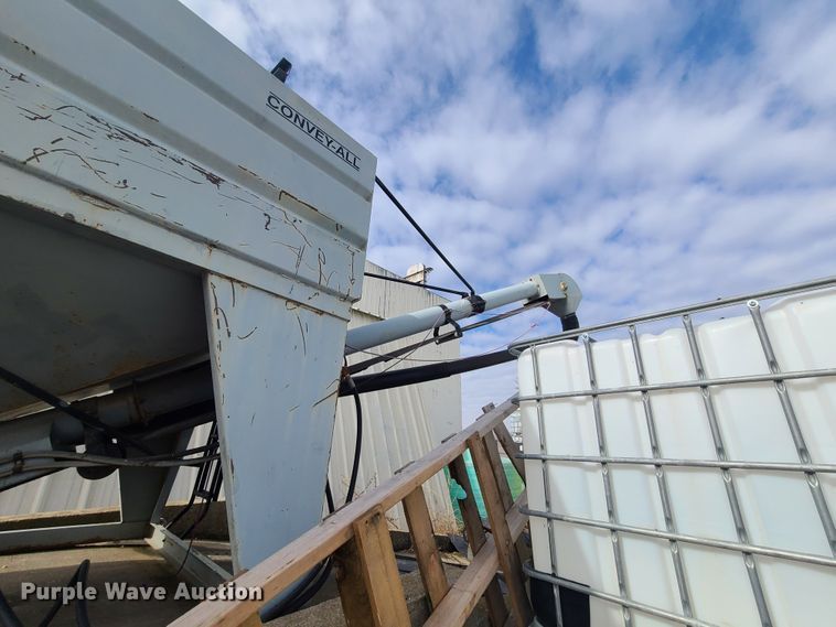 image for item IA9292 Convey All BT-240 seed tender