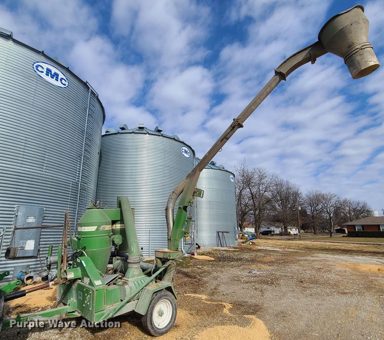 image for item IA9293 Walinga 6614 grain vacuum