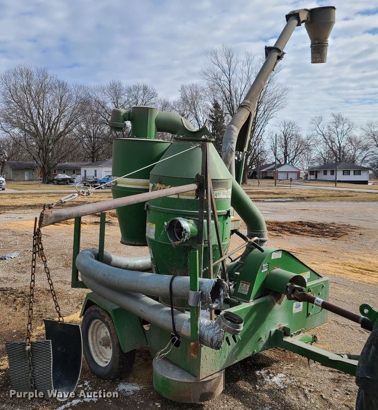 image for item IA9293 Walinga 6614 grain vacuum