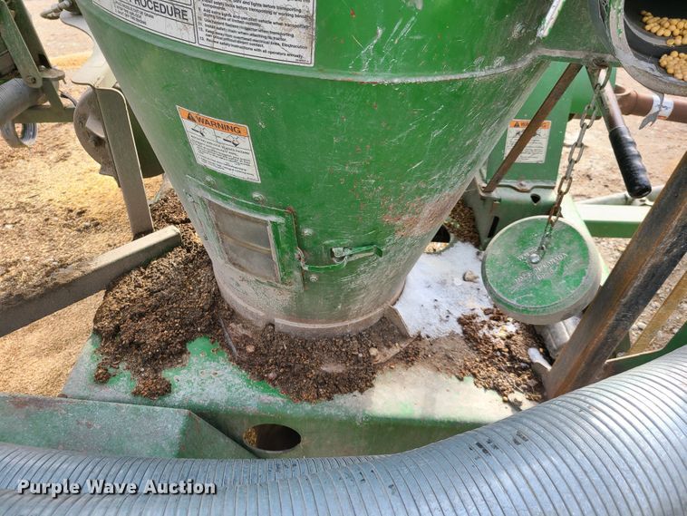 image for item IA9293 Walinga 6614 grain vacuum