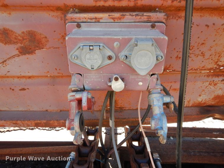 image for item IP9066 1985 Mohrlang XHD28  manure spreader