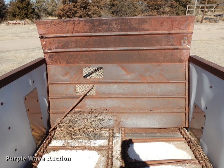 image for item IP9066 1985 Mohrlang XHD28  manure spreader