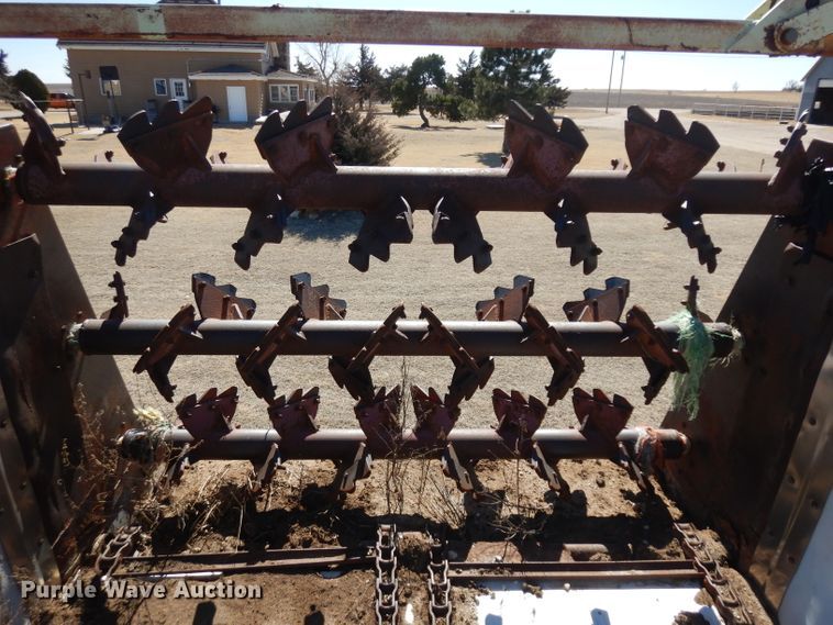 image for item IP9066 1985 Mohrlang XHD28  manure spreader