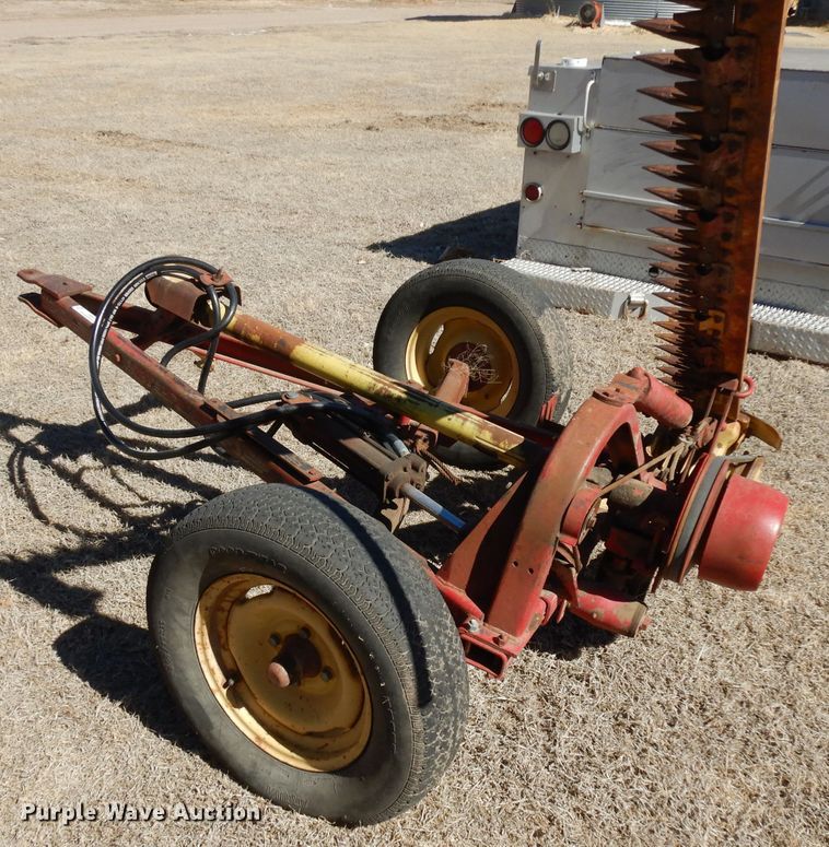 image for item IP9067 New Holland 456 sickle mower