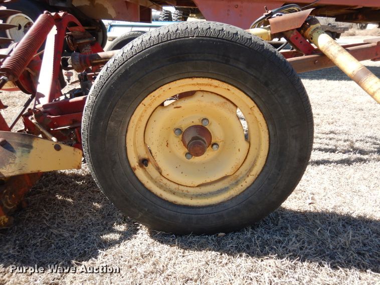 image for item IP9067 New Holland 456 sickle mower