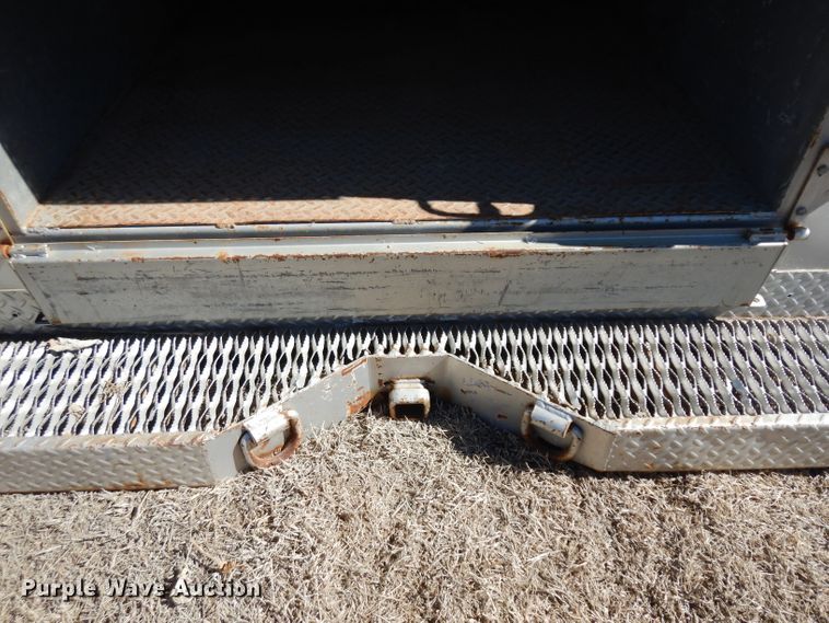 image for item IP9068 Utility bed