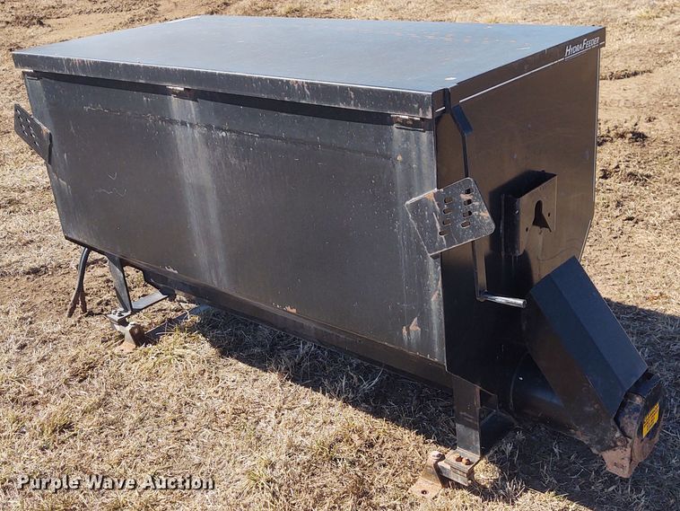 image for item FY9915 HydraFeeder HF1800  cake feeder