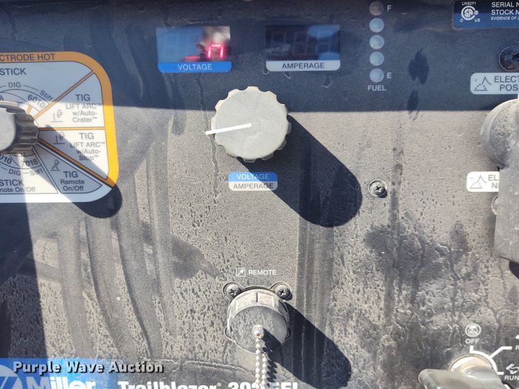 image for item FY9916 Miller Trailblazer 302 EFI  welder generator