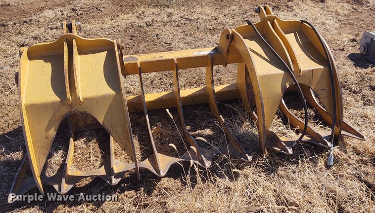 image for item FY9922 Turbo Grapple  85"W skid steer grapple bucket