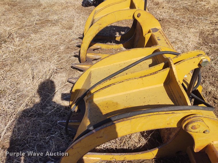 image for item FY9922 Turbo Grapple  85"W skid steer grapple bucket