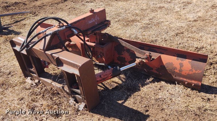 image for item FY9926 BMB Earth Brute Jr.  skid steer blade