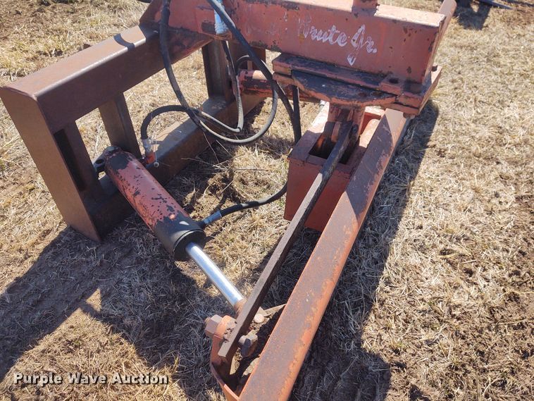 image for item FY9926 BMB Earth Brute Jr.  skid steer blade