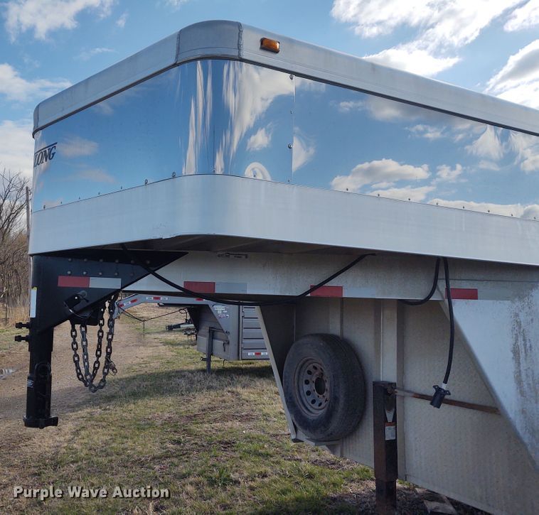 image for item FY9931 2006 Travalong livestock trailer
