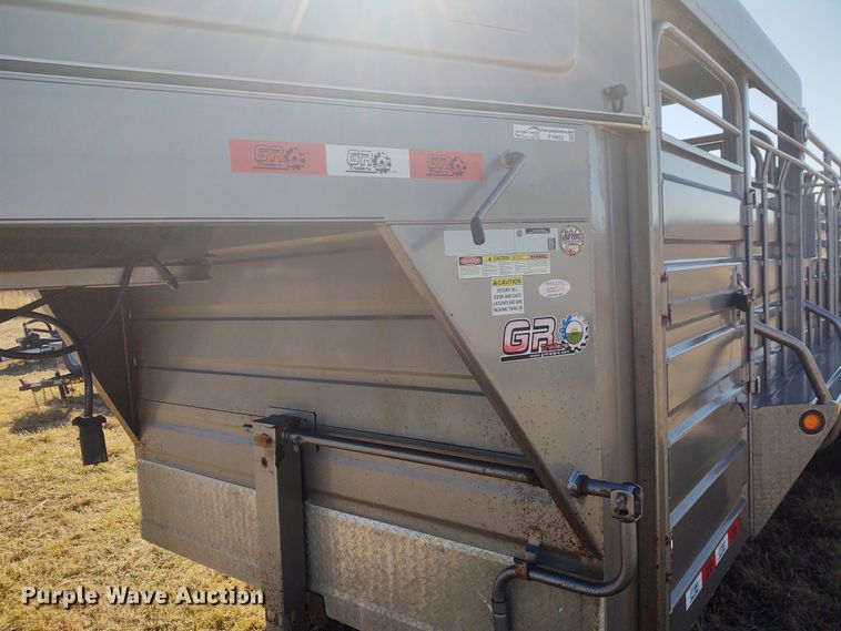 image for item FY9932 2015 Grupo Remolques Del Norte livestock trailer