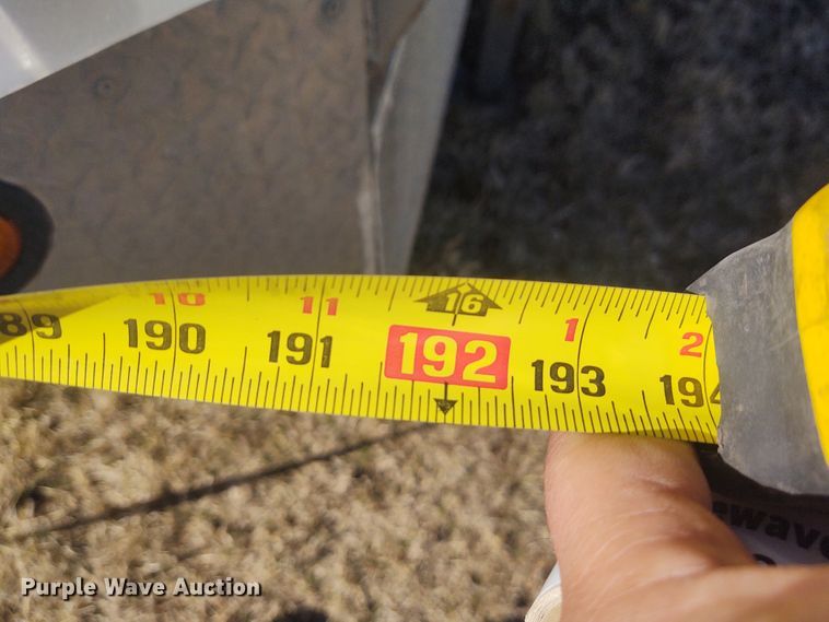 image for item FY9932 2015 Grupo Remolques Del Norte livestock trailer