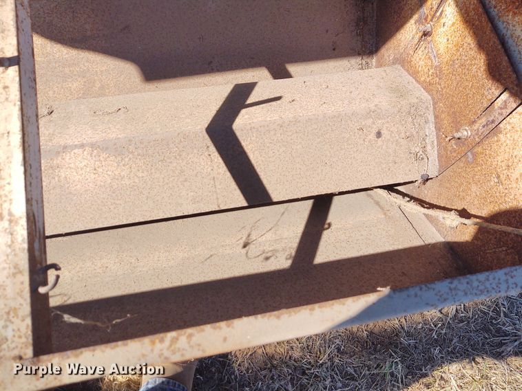 image for item FY9938 Cake feeder