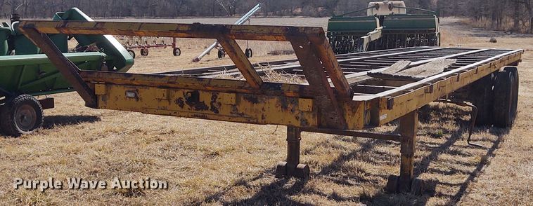 image for item FY9939 1966 Fontaine hay bale trailer