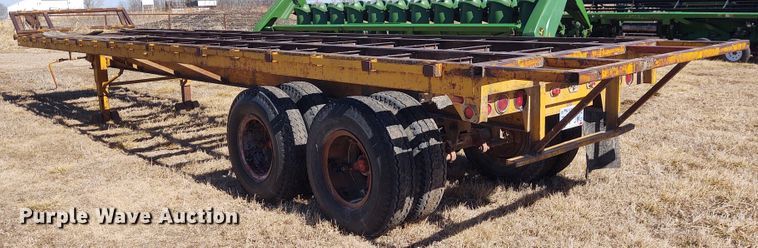 image for item FY9939 1966 Fontaine hay bale trailer