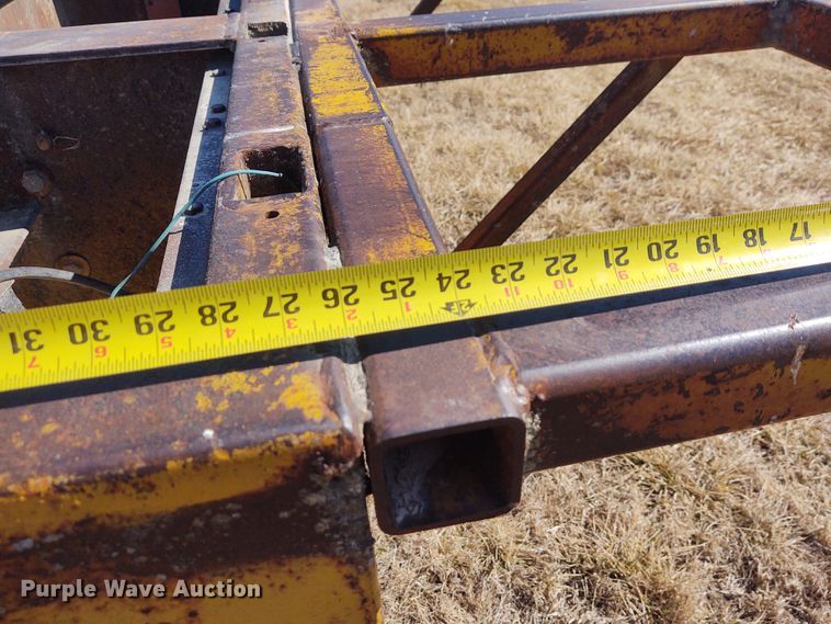 image for item FY9939 1966 Fontaine hay bale trailer