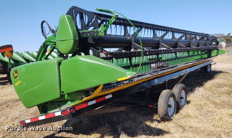 image for item FY9941 2013 John Deere 635FD  flex draper head