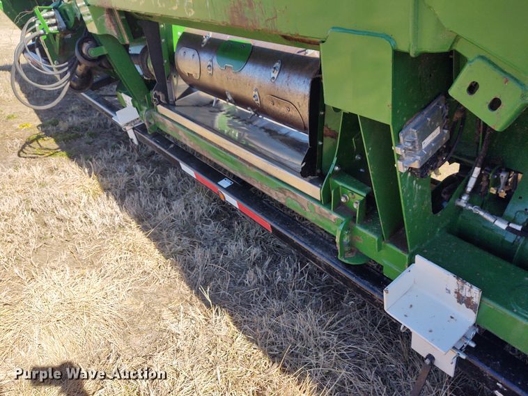 image for item FY9941 2013 John Deere 635FD  flex draper head