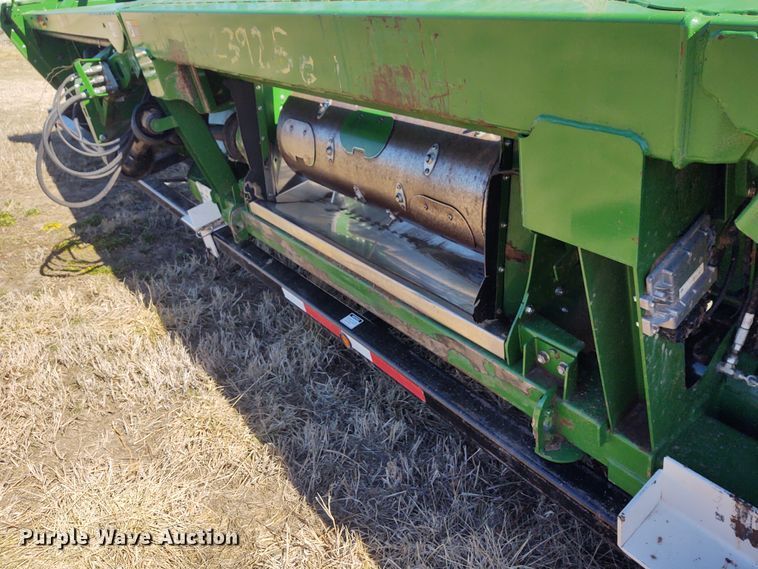 image for item FY9941 2013 John Deere 635FD  flex draper head